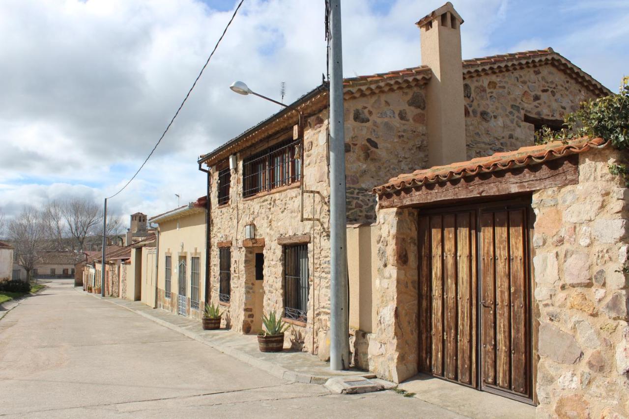 Penzion Camino Del Prado Santa Maria la Real de Nieva Exteriér fotografie